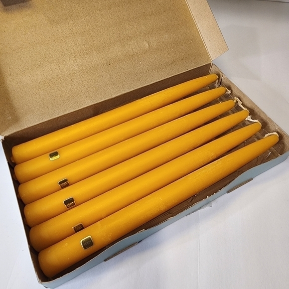 New Partylite 10" handipt taper candles P07741 Unscented Amber - Picture 2 of 4